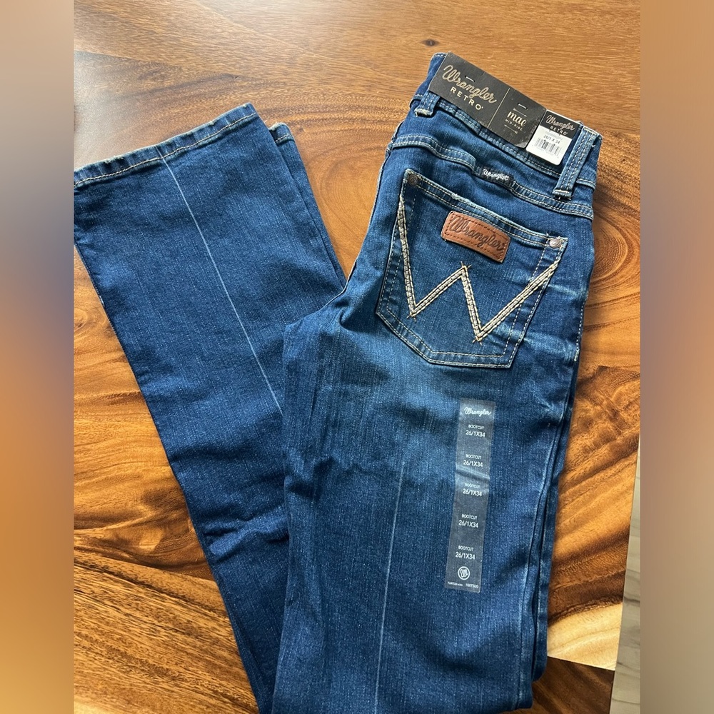NWT Wrangler Retro jeans size 26x34